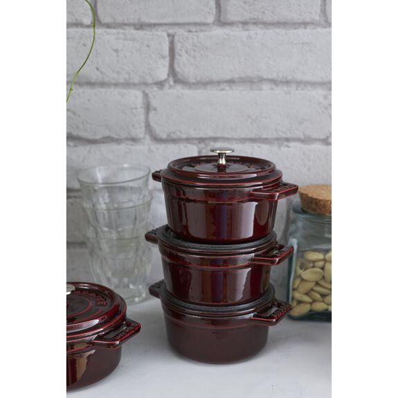 Staub mini cocotte rund 10 cm, 0,25 l, granatröd