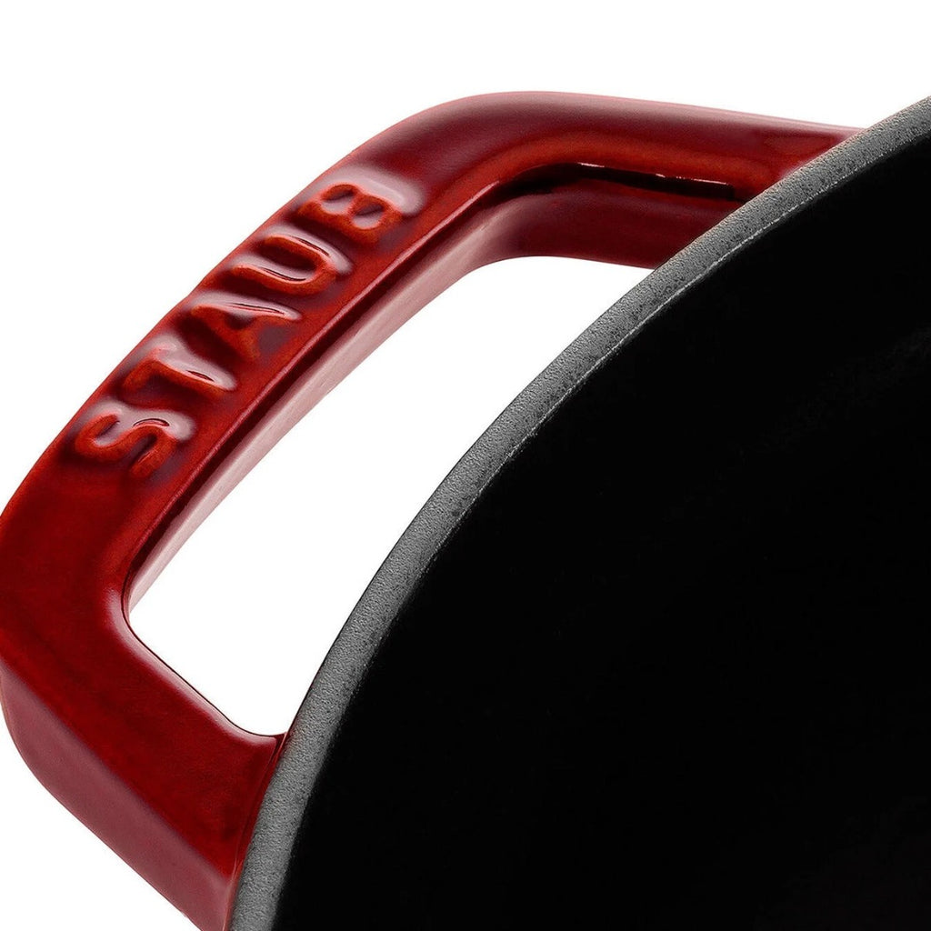 Staub gjutjärnsgryta, rund 26 cm, 5,25 l, granatröd