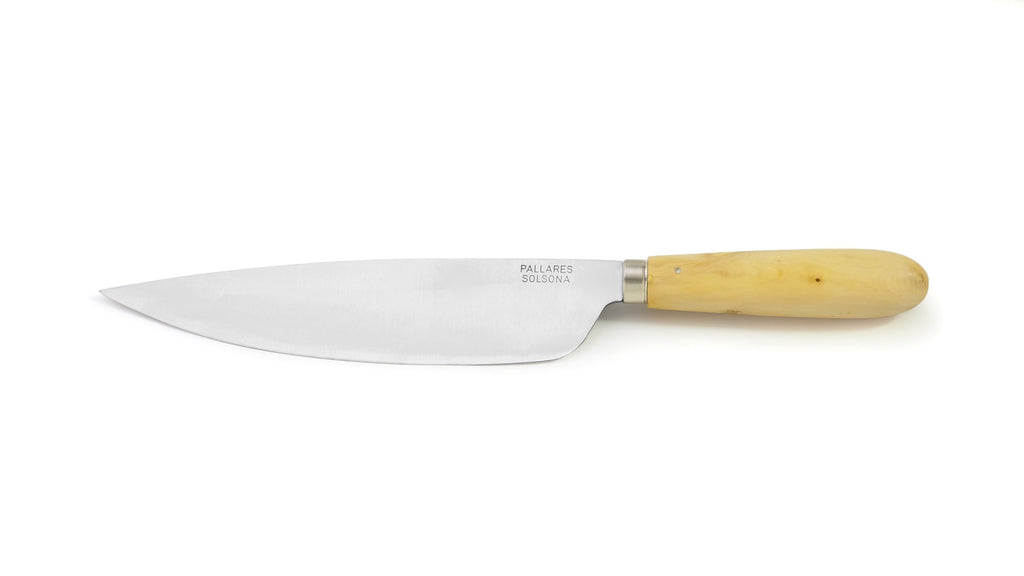 Pallarès kokkiveitsi 22 cm, hiiliterästä ja puksipuuta