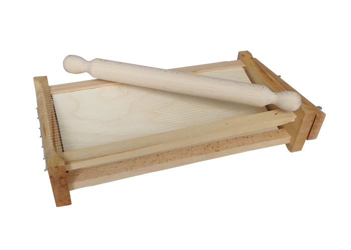 Chitarra för pasta 42 x 22 cm